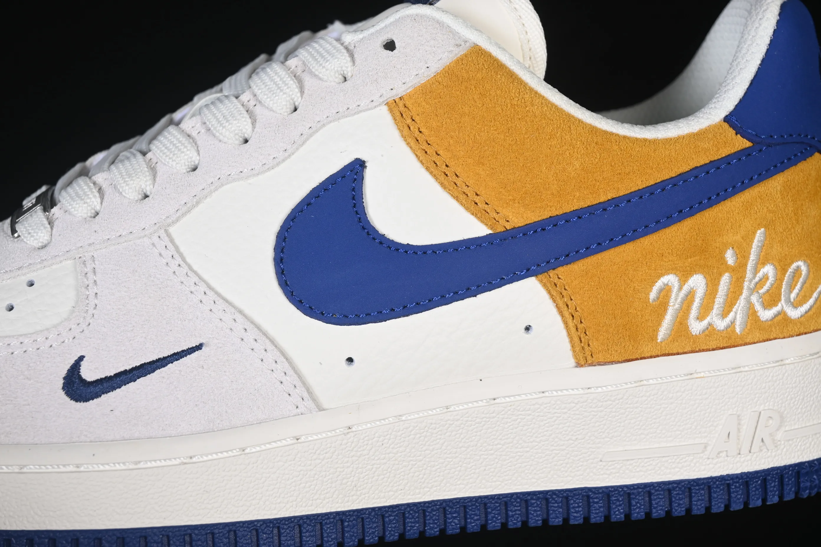 All categories Nk Air Force 1 Air Force series Nk Air Force 1 Low Air Force low-top Nike Air Force 1'07 Low White, gray, brown and blue stitching Air Force 1 low-top casual sneakers HF2794-100